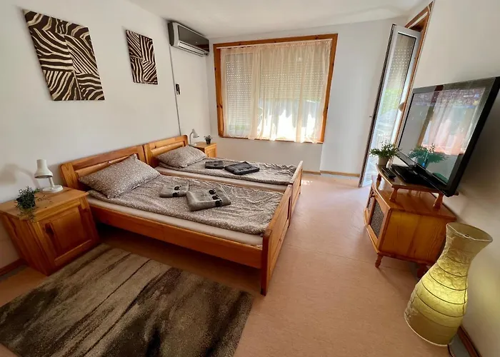 Maximiliyan 알베나