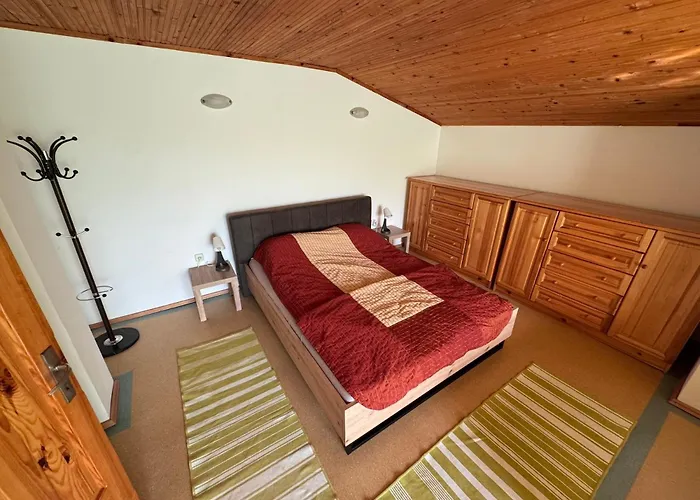 빌라 Maximiliyan 알베나