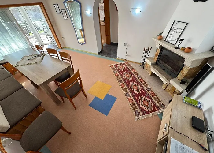 Maximiliyan * Albena